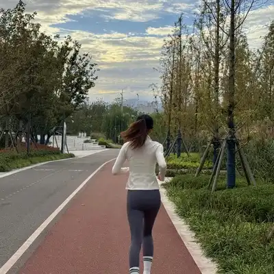 夏杰